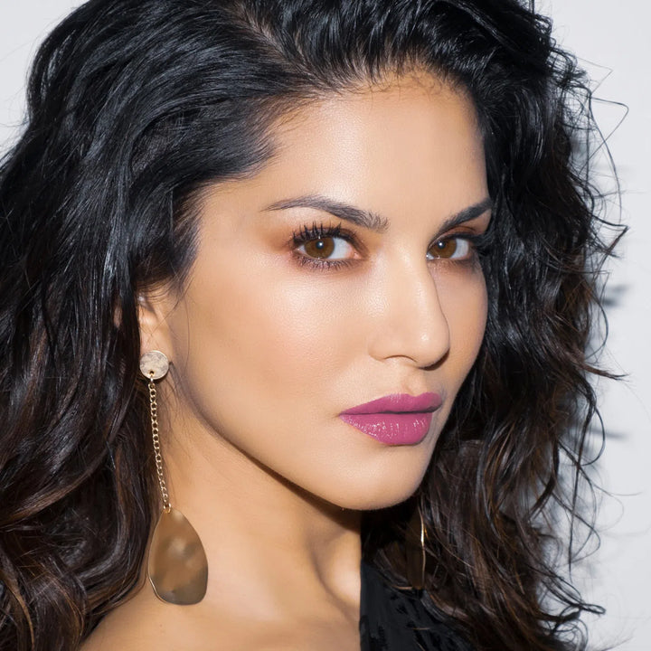 Kiss Me Pink - Luxe Matte Lipstick-cruelty free cosmetics-Sunny Leone