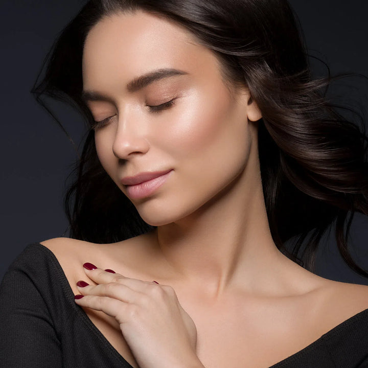 Medium-Contour Stick-Contour-cruelty free cosmetics-Sunny Leone